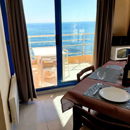 Casa de Férias Sublime Appartement, Les Pieds Dans La Mer… Saint-Raphaël